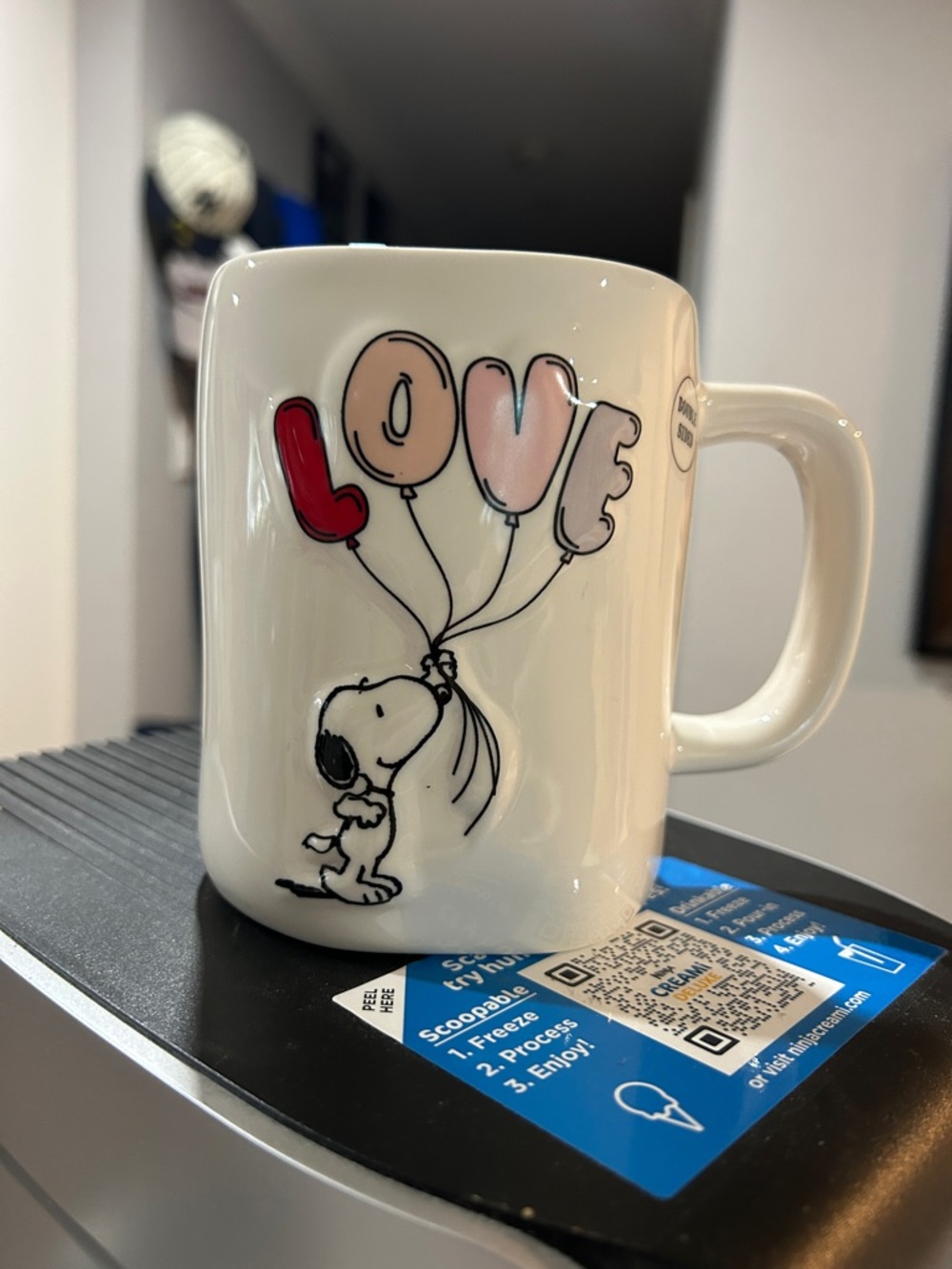 Snoopy Love Balloon Ceramic Mug - White Rae Dunn  never used- sat on shelf -